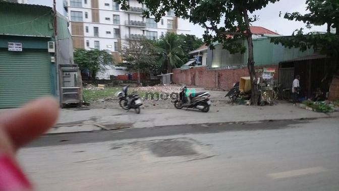 Hình ảnh Nền đất siêu đẹp 98m2, Giá 1Tỷ 890 tại Quốc Hương, Thảo Điền, Quận 2