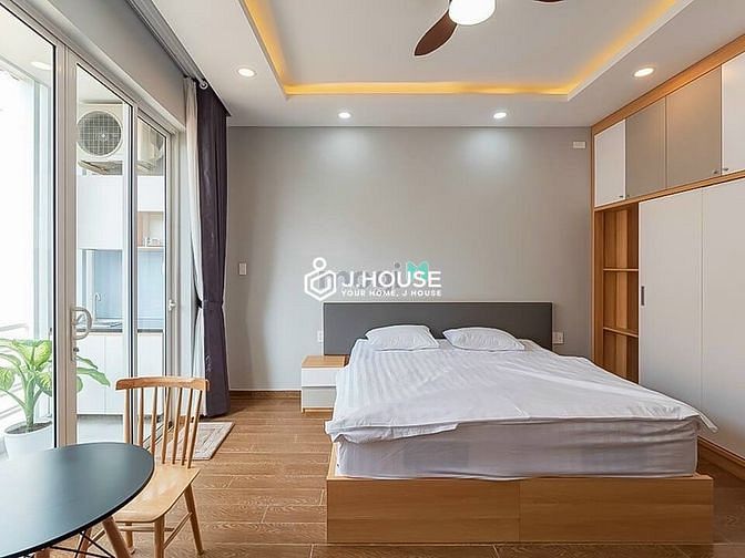 Hình ảnh Mb6623 nạp rút nhanh chóng bancol tách bếp ngay sân bay siêu cao cấp