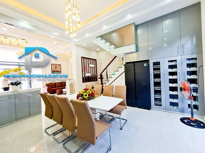 Hình ảnh 🅿️⛔️ BIỆT THỰ TÂN CỔ ĐIỂN ⛔️🅿️ Khu Dân Cư Petechim, Đầy Đủ Nội Thất