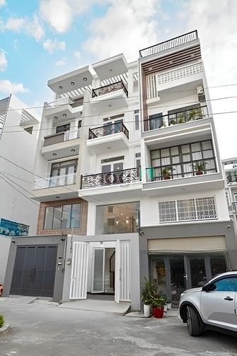 Hình ảnh 5 tầng hxh10m phan văn trị đối diện emart 4x18m