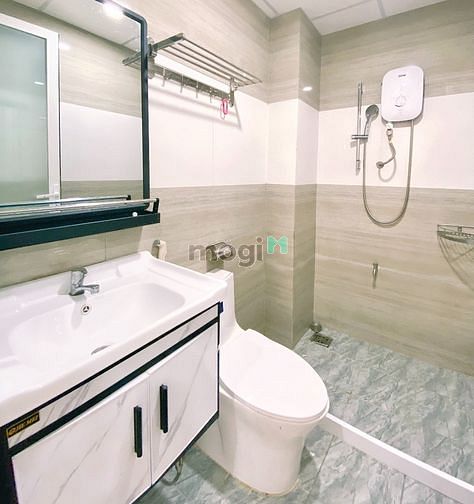 Hình ảnh Cho thuê chung cư Quách Văn Tuấn Quận Tân Bình gần Chợ Hoàng Hoa Thám