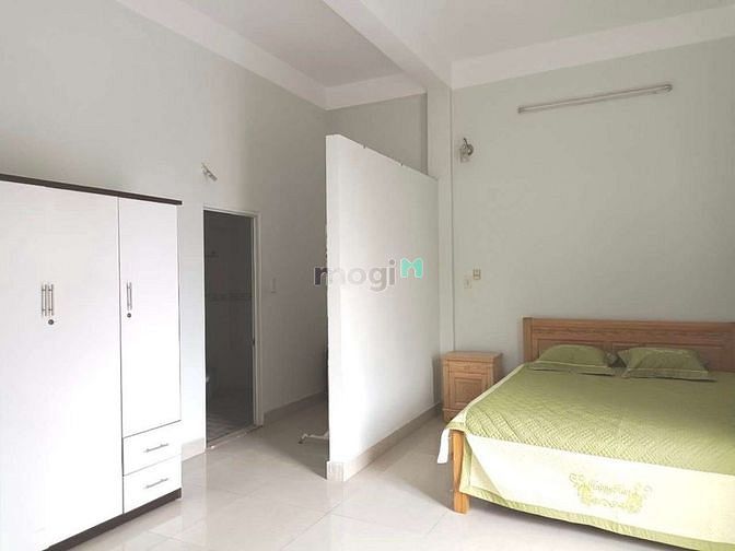 Hình ảnh Cho thuê nhà 3 tầng Nam Việt Á 5PN full NT