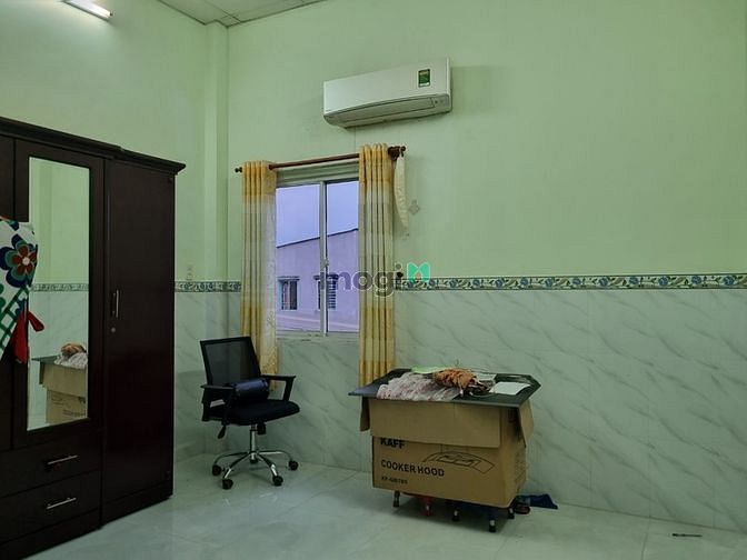 Hình ảnh Quận 10 - Sát mặt tiền– 40m2 - 4 tầng BTCT - Chỉ 6tỷ2