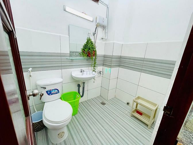 Hình ảnh Trống Phòng Ban công, thoáng mát đẹp rẻ ở Bình Thạnh
