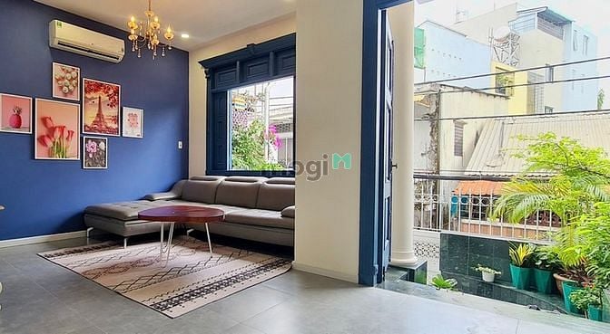 Hình ảnh CHỦ CẦN TIỀN BÁN GẤP đất  tại Thảo Điền Quận 2 ( 8 x 22) giá 20 tỷ