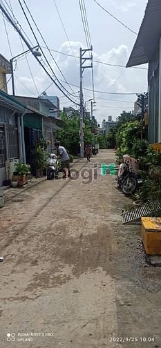 Hình ảnh Bán đất chính chủ gần đường vườn lài, diện tích lớn shr