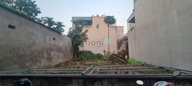 Hình ảnh BÁN 50m ĐẤT_ Sổ đẹp_ Giá đầu Tư_Giáp QL 1A