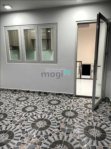 Hình ảnh Nhà mới xây, 2 lầu 2pn, hẻm 207/90B 3 tháng 2, p11, q10
