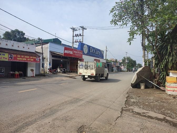 Hình ảnh Bán 5 lô đất Mặt Tiền Đường 4 Nguyễn Xiển , Long Thạnh Mỹ , Quận 9