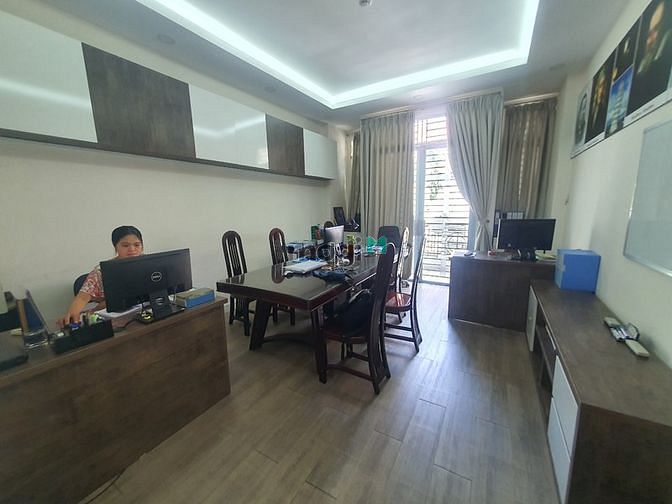 Hình ảnh cho thuê nhà Mặt tiền 21 Trần Quốc Thảo. Quận 3
