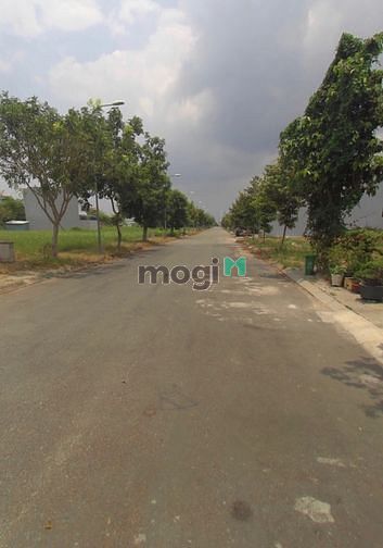 Hình ảnh Lô Đất Ngay KDC Kiến Á DT 92m2 Giá 1.68tỷ Ngay Đ.Liên Phường Quận 9