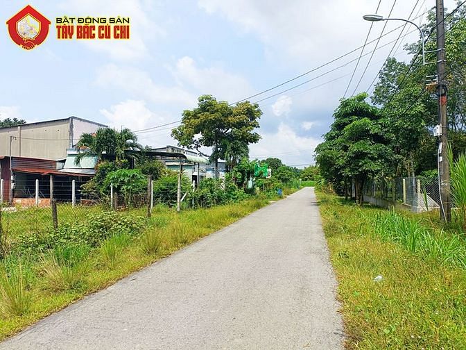 Hình ảnh Đất đường Lê Thị Do - 455m2 - 10x46 - 300m2 thổ cư - xã Thái Mỹ