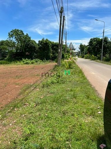 Hình ảnh Vỡ nợ sau dịch cần bán gấp lô đất mặt tiền KCN, dân đông