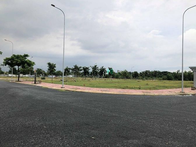 Hình ảnh Đất chính chủ, chưa qua Trang MB66.COM Chính Thức - MB 66 Uy Tín, 103m2 SHR ngã 3 QL50 Cần Đước