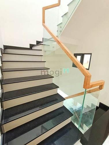 Hình ảnh Chính chủ cần bán nhà Bình Tân, (4mx18m), Hẻm xe tải 7M thông, 3 Tầng