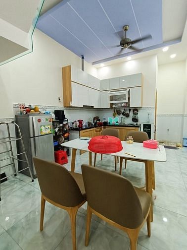 Hình ảnh Chính chủ cần bán nhà Bình Tân, (4mx18m), Hẻm xe tải 7M thông, 3 Tầng