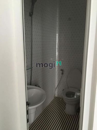 Hình ảnh Cho thuê nhà hẻm xe tải Phan Văn Trị P11 Bình Thạnh