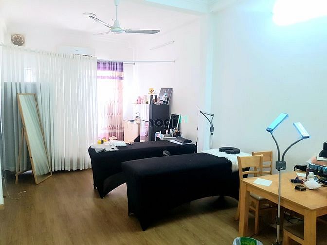 Hình ảnh Cho Thuê Phòng Trọ 40m2 có ban công lớn và đầy đủ nội thất
