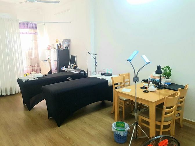 Hình ảnh Cho Thuê Phòng Trọ 40m2 có ban công lớn và đầy đủ nội thất