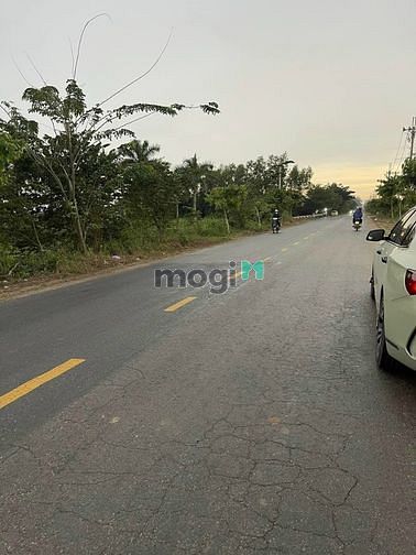 Hình ảnh Cần Bán gấp 1 nền mặt tiền quốc lộ 50