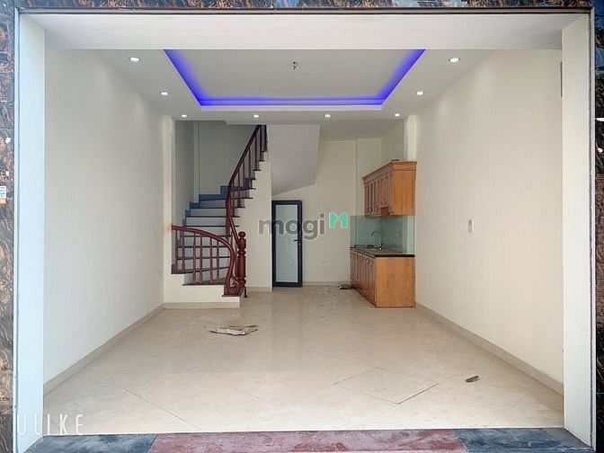 Hình ảnh Bán nhà Di Trạch 34m2x5T ô tô đỗ cửa, cách trục chính 10m