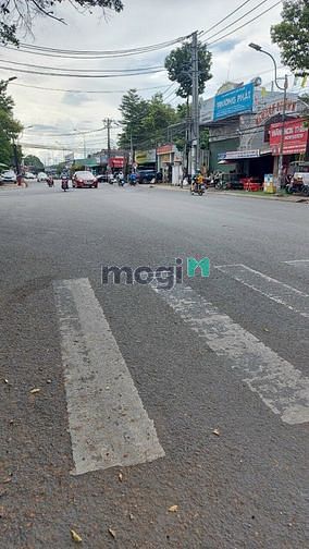 Hình ảnh Bán lô đất mặt tiền phường Tân Bình TP Dĩ An