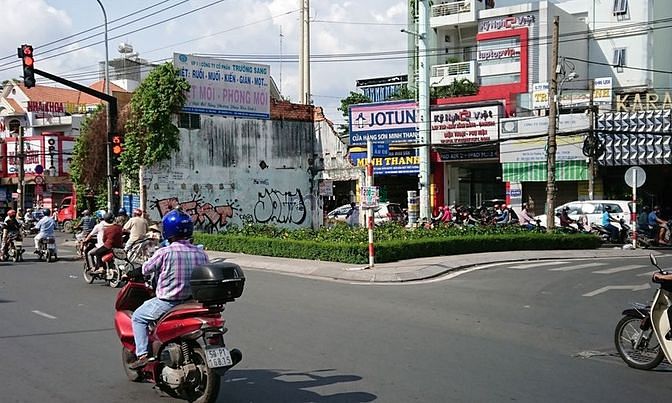 Hình ảnh Cho thuê đất trống 1200m2 Góc 2MT đường Lũy Bán Bích Tân Phú giá 200TR