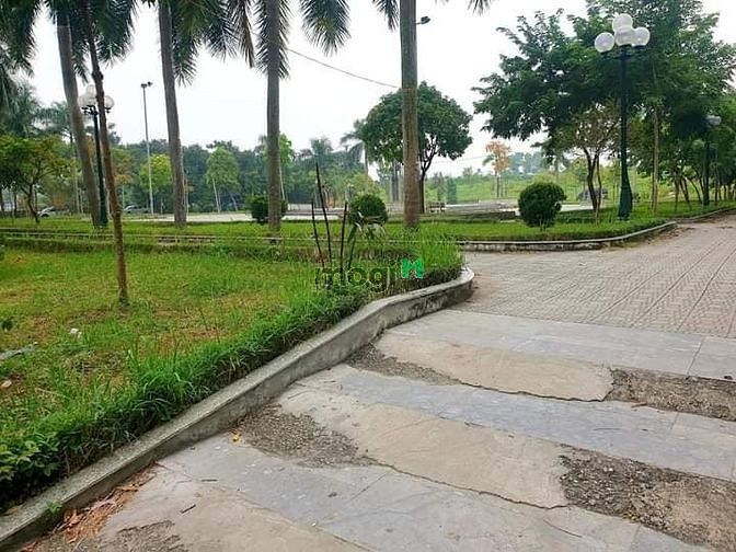 Hình ảnh Gần ô tô, vườn hoa - Bán đất tổ 8 Thạch bàn, nhỉnh 2 tỷ