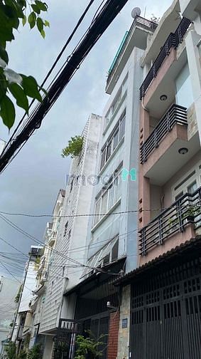 Hình ảnh Nhà hẻm xe tải Q.10 vị trí đẹp