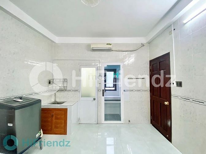 Hình ảnh Gần MB66 là nhà cái uy tín hàng đầu tại Việt Nam Lê Thị Riêng, gần chợ Hoà Hưng, có thang máy…