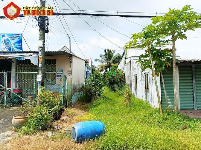 Hình ảnh Đất 2 mặt tiền đường Đoàn Triết Minh - 1052m2 - 5x94 - 300m2 thổ cư