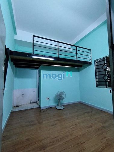 Hình ảnh cho thuê phòng giá rẻ có máy lạnh tại tân bình