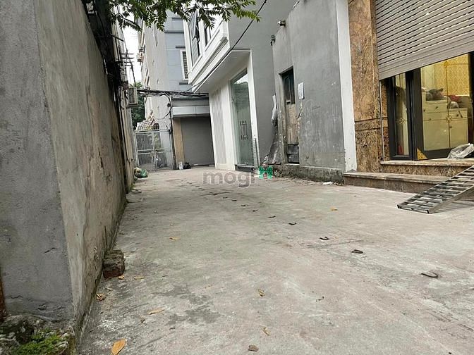 Hình ảnh Bán mảnh đất đẹp ngõ 173 Hoàng Hoa Thám 68m, Mt 5m, ngõ ô tô.