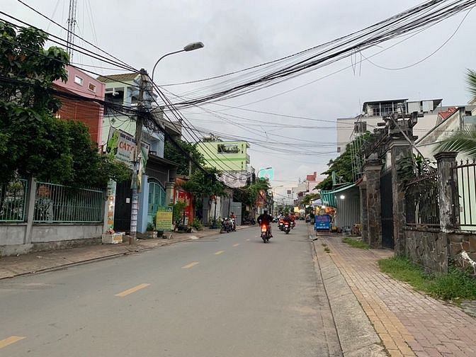 Hình ảnh Bán Lô Đất Mặt Tiền Đường 339 Đỗ Xuân Hợp. Phước Long B