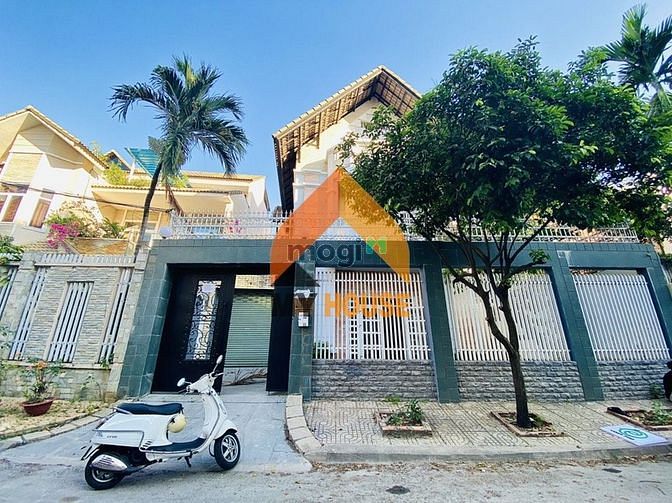 Hình ảnh Villa Thảo Điền 250m2 sân rộng gía 3000$