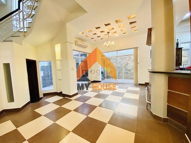 Hình ảnh Villa Thảo Điền 250m2 sân rộng gía 3000$