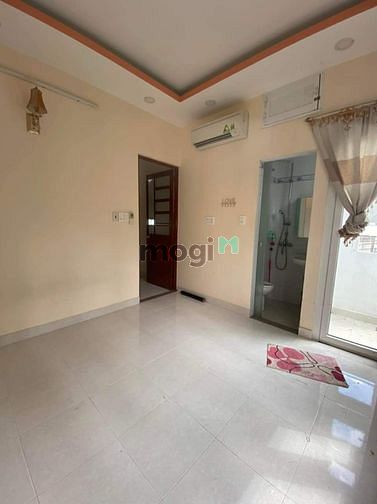 Hình ảnh Chỉ 5 Tỷ 4 - 5 Tầng BTCT - Hẻm Xe Tải