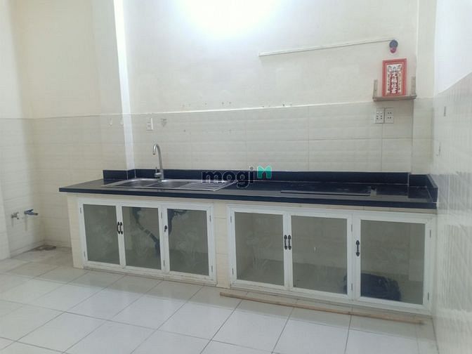 Hình ảnh Cho Thuê Nhanh Nhà 4 Tấm Lê Văn Quới