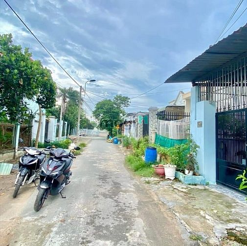 Hình ảnh Đất ở 113m2, đường rộng thênh thang, giá siêu tốt