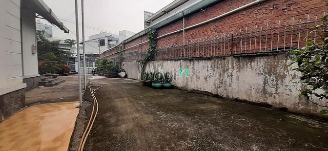 Hình ảnh Cho thuê đất full thổ cư mặt tiền đường gần Lê Văn Thịnh dt gần 500m2