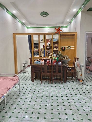Hình ảnh Cần cho thuê Chung cư thang bộ  189B Cống Quỳnh, dt 57m2, 2pn, Nt