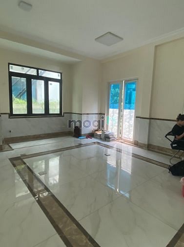 Hình ảnh Cho thuê nhà mặt phố Huỳnh Thuc Kháng, Láng Hạ,Đống Đa,Hà Nội