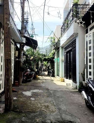 Hình ảnh 73m2 - 4 tỷ 950 - Hẻm XH - Nhà PHẠM VĂN BẠCH . Tân Bình - 3PN0