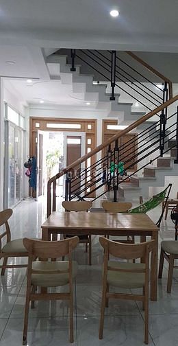 Hình ảnh Biệt thư sân vườn nhà mái thái