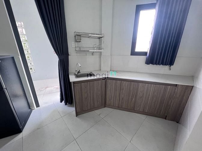 Hình ảnh Phòng Tân Bình- Cống Lỡ có bancol và Full Nội Thất