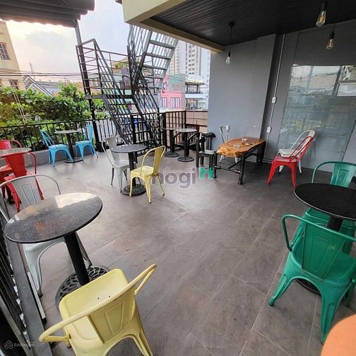 Hình ảnh Cho thuê căn góc 8x20 2 mặt tiền, đường Âu Cơ, Q.Tân Bình