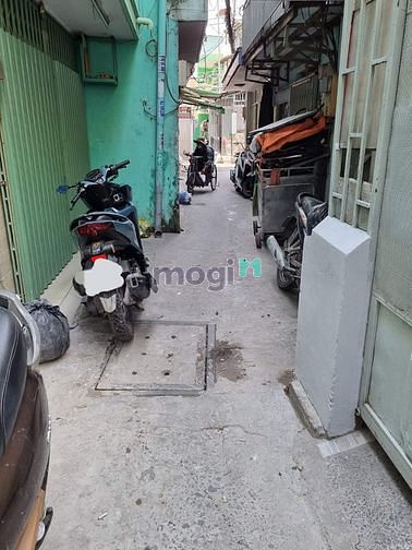 Hình ảnh Bán nhà mới Đoàn Văn Bơ, quận 4, 2pn, 2 wc giá chỉ 2 tỷ 8
