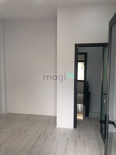 Hình ảnh BÁN NHÀ MỚI 2 LẦU đường nguyễn văn luông