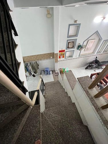 Hình ảnh Phạm Văn Chiêu 67m2, chỉ Nhỉnh hơn 4 Tỷ, Sát Mặt Tiền, Sổ Đẹp