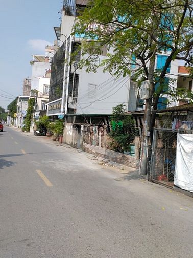 Hình ảnh Bán nhà đất phố Bát Khối mặt đường ô tô đẹp